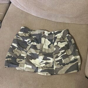 Camo skirt